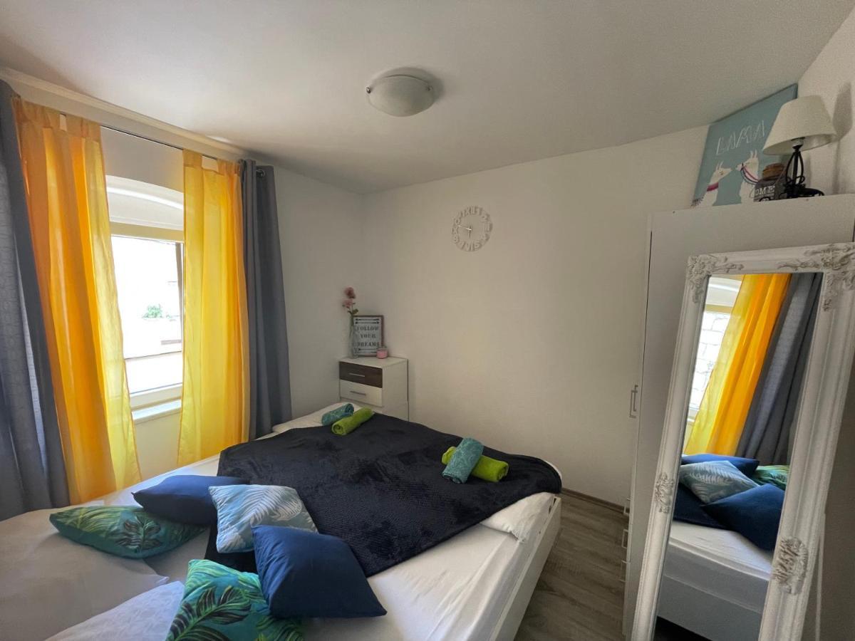 Apartment Chloe Trogir Eksteriør bilde