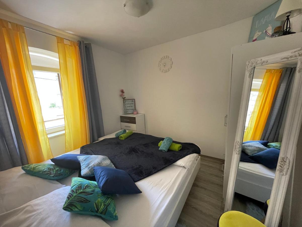 Apartment Chloe Trogir Eksteriør bilde